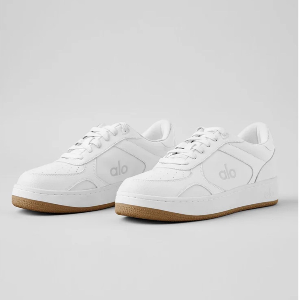 ALO Yoga BRAND NEW SNEAKERS